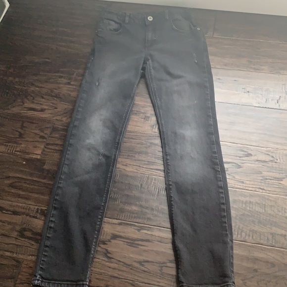 Grey Zara jeans in great condition! - Picture 2 of 5